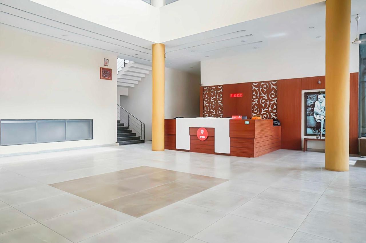 Collection O Sanskruti Resort Ширди Экстерьер фото