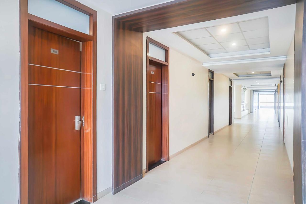 Collection O Sanskruti Resort Ширди Экстерьер фото