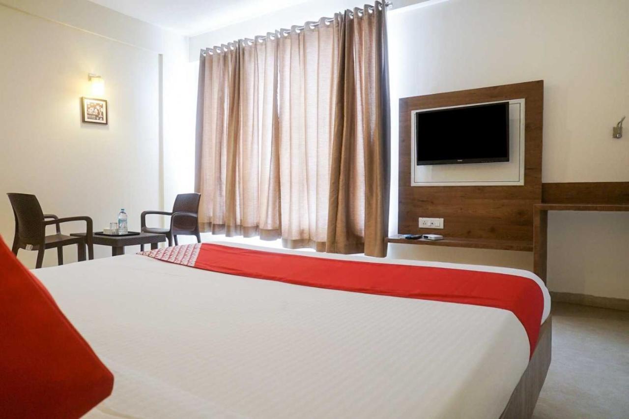 Collection O Sanskruti Resort Ширди Экстерьер фото